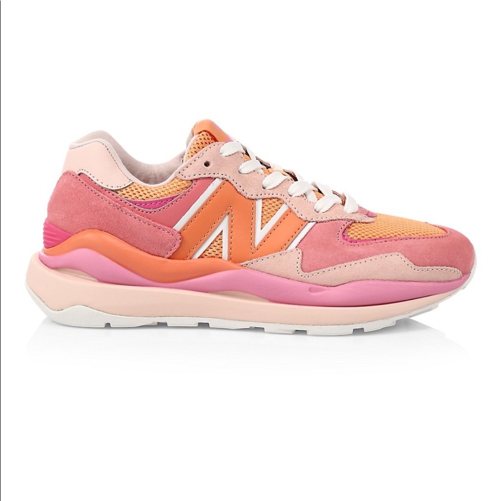 New Balance 57/40 “Valentine’s Day” size 6.5 (W)